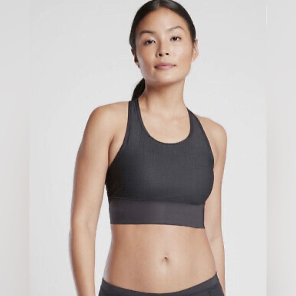 Athleta Cross Train Bikini Top size XS.